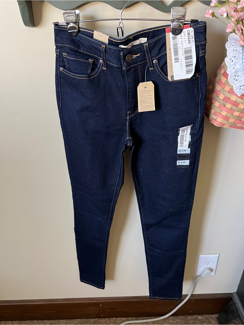Levi’s 711 Skinny